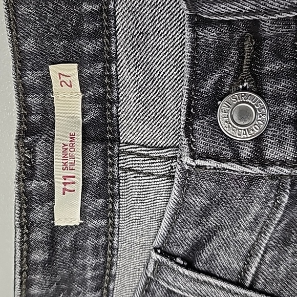 Levi's 711 dark gray 27x32 skinny jeans - Picture 6 of 8